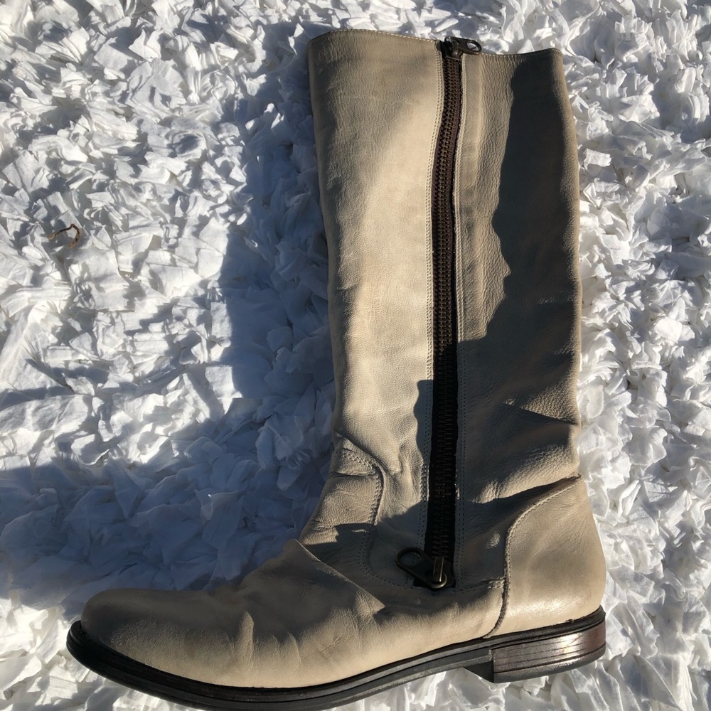 💕HOST PICK💕 Steve Madden Riding Boot Size 9